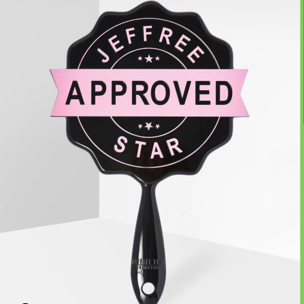 Jeffree Star Approved Mirror